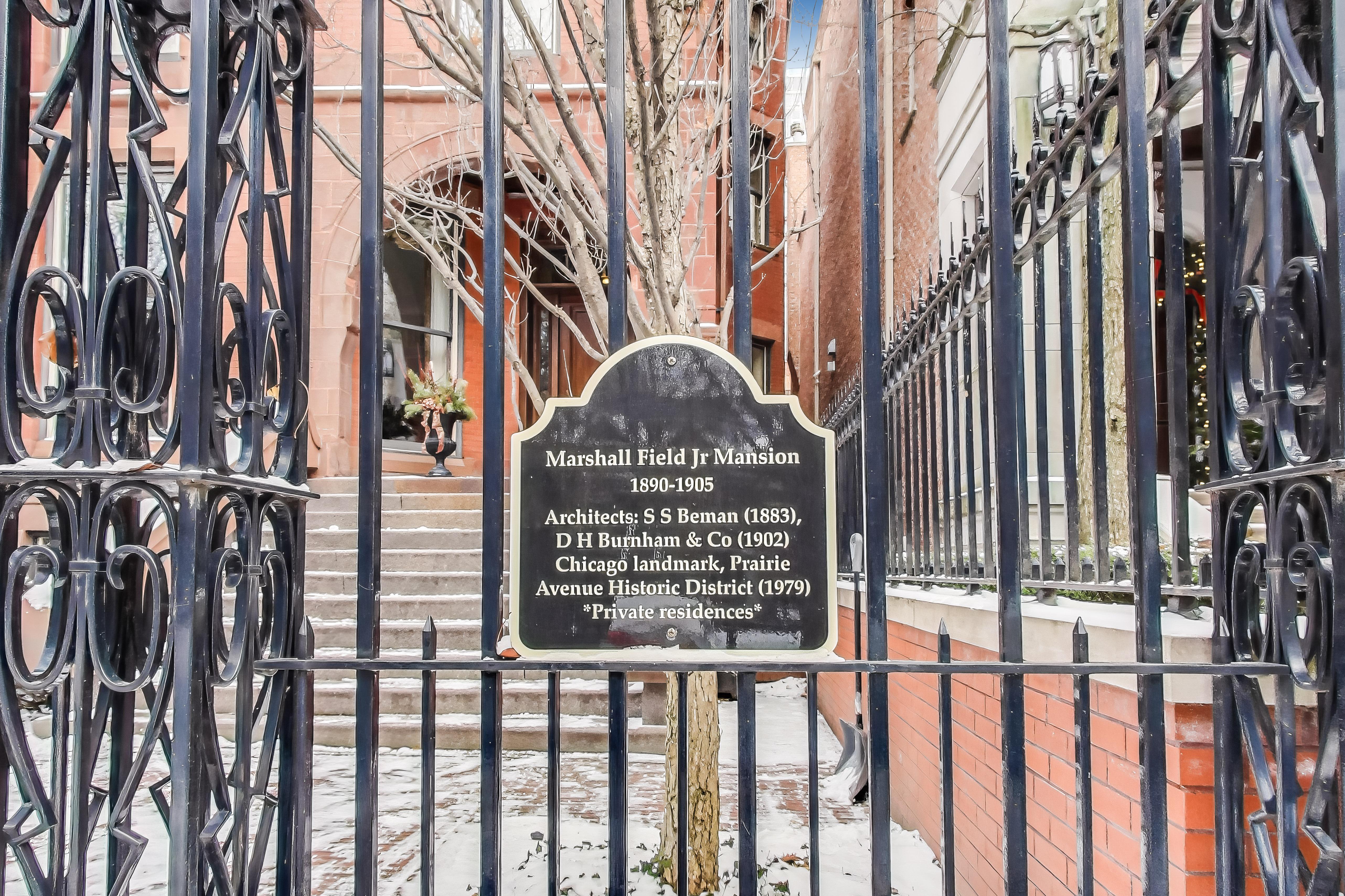 1919 S Prairie Avenue #3