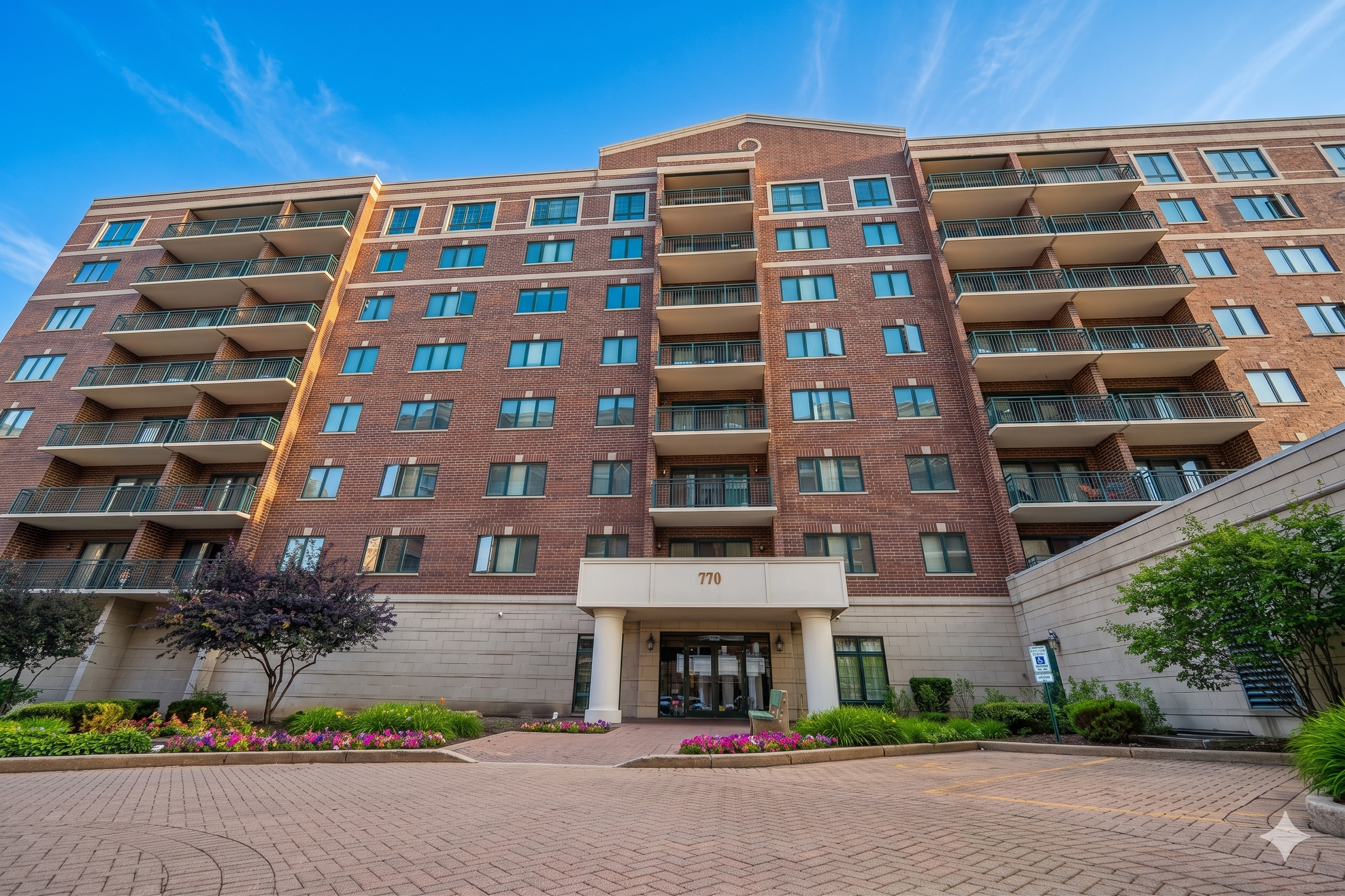 770 Pearson Street #2-511