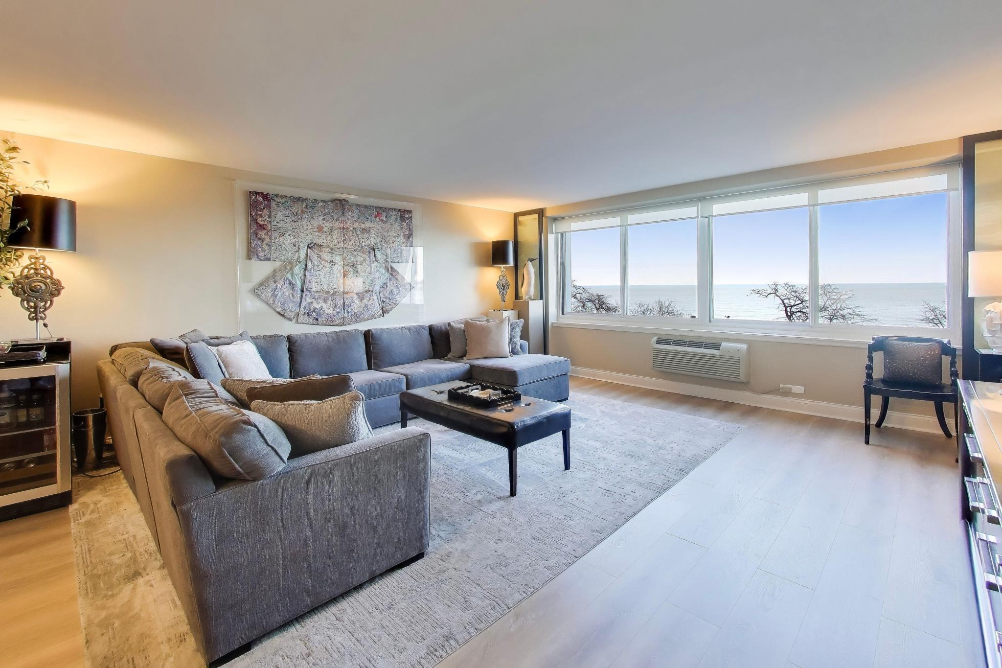 1440 N Lake Shore Drive #5E