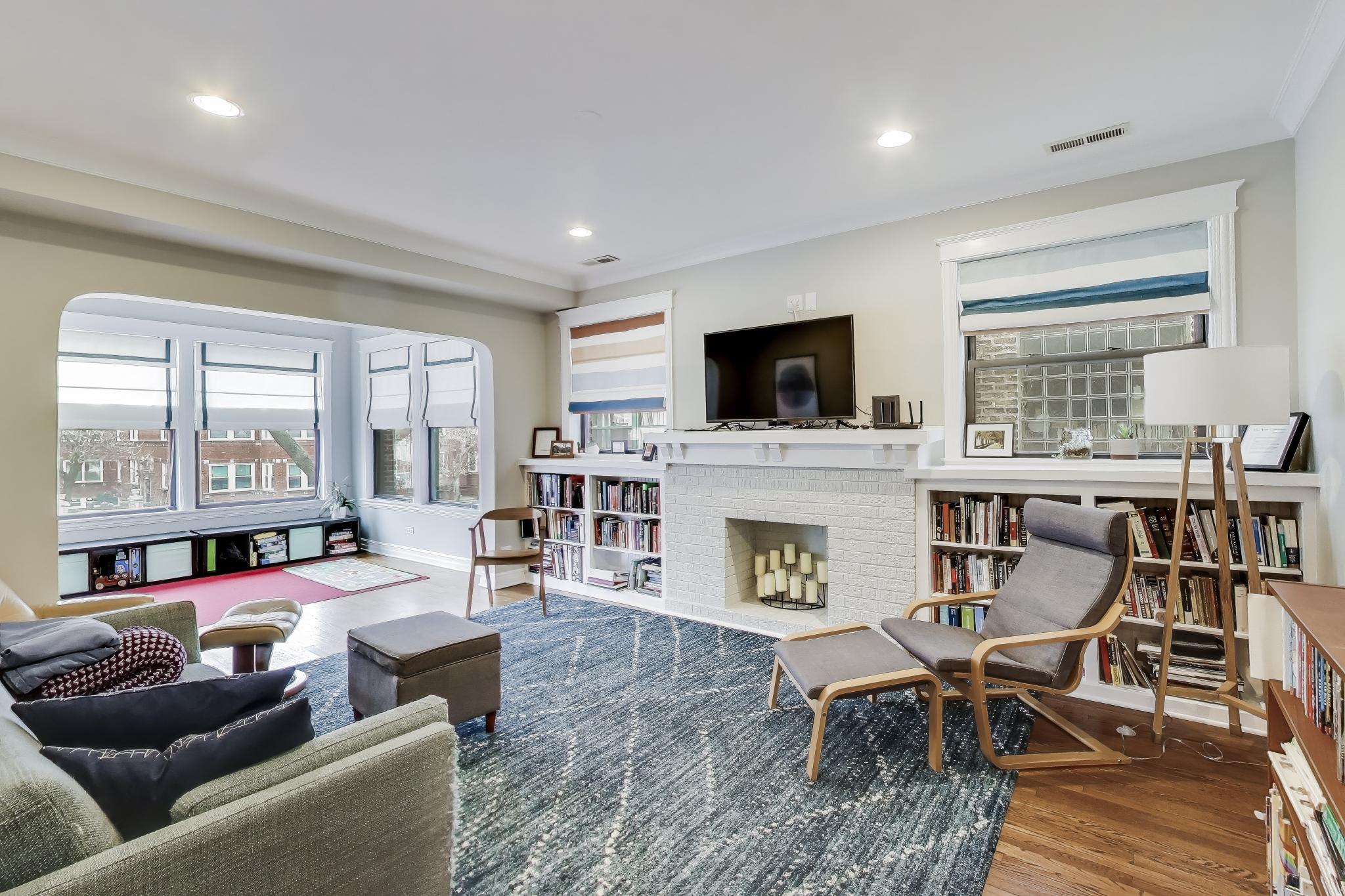 4441 N Beacon Street #2A
