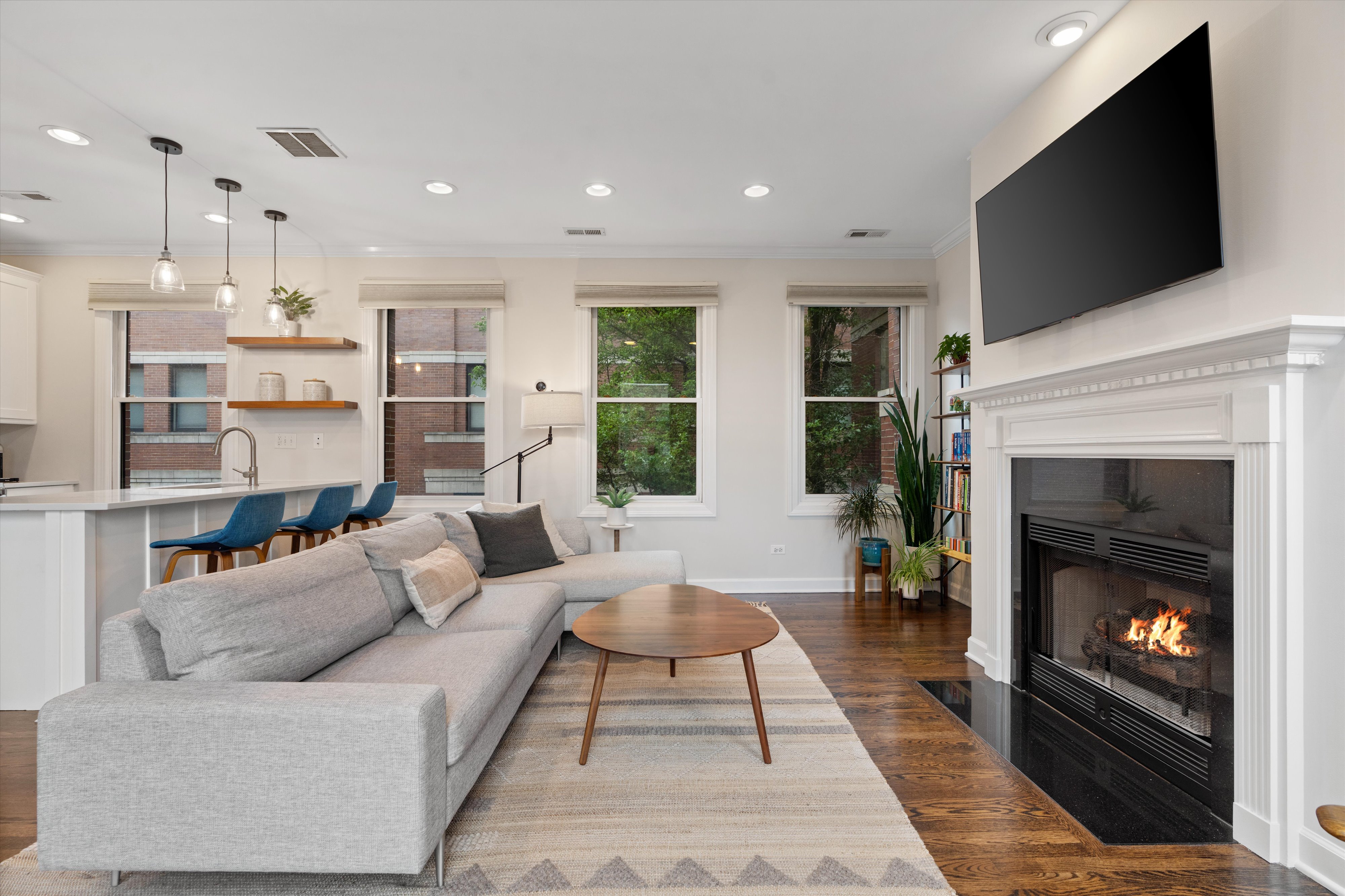 2036 W Lemoyne Street #D