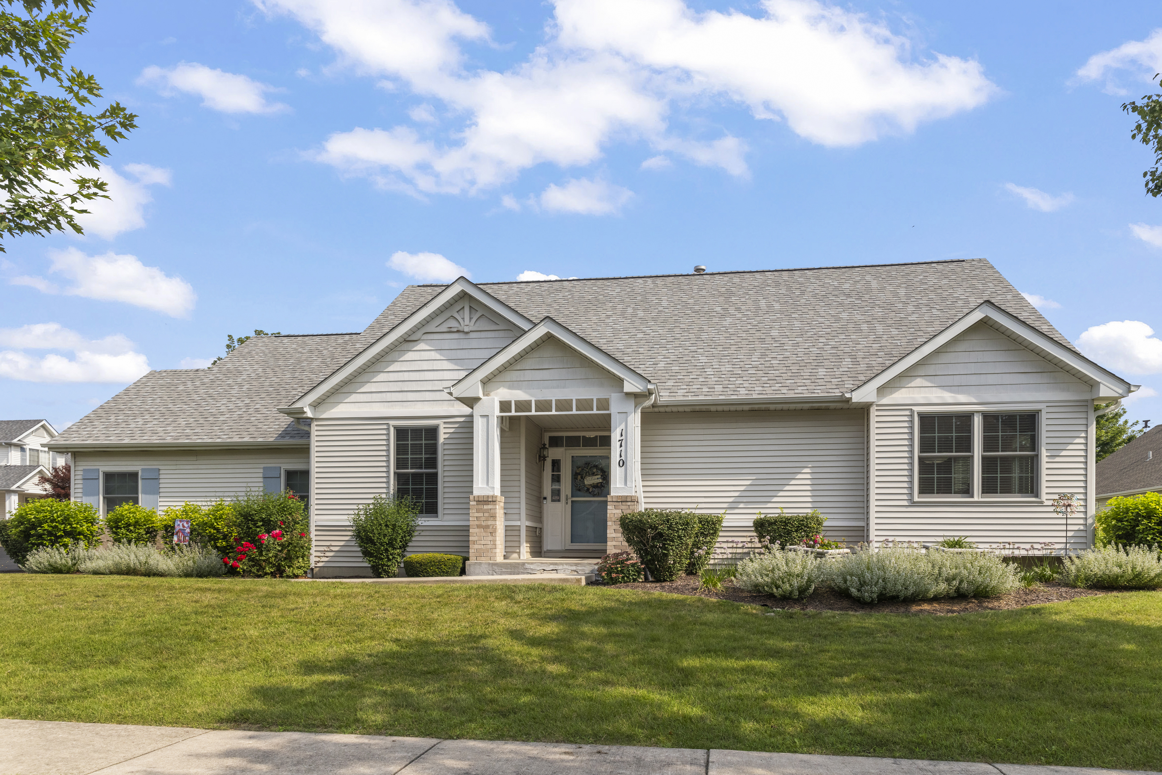 1710 Devonshire Lane