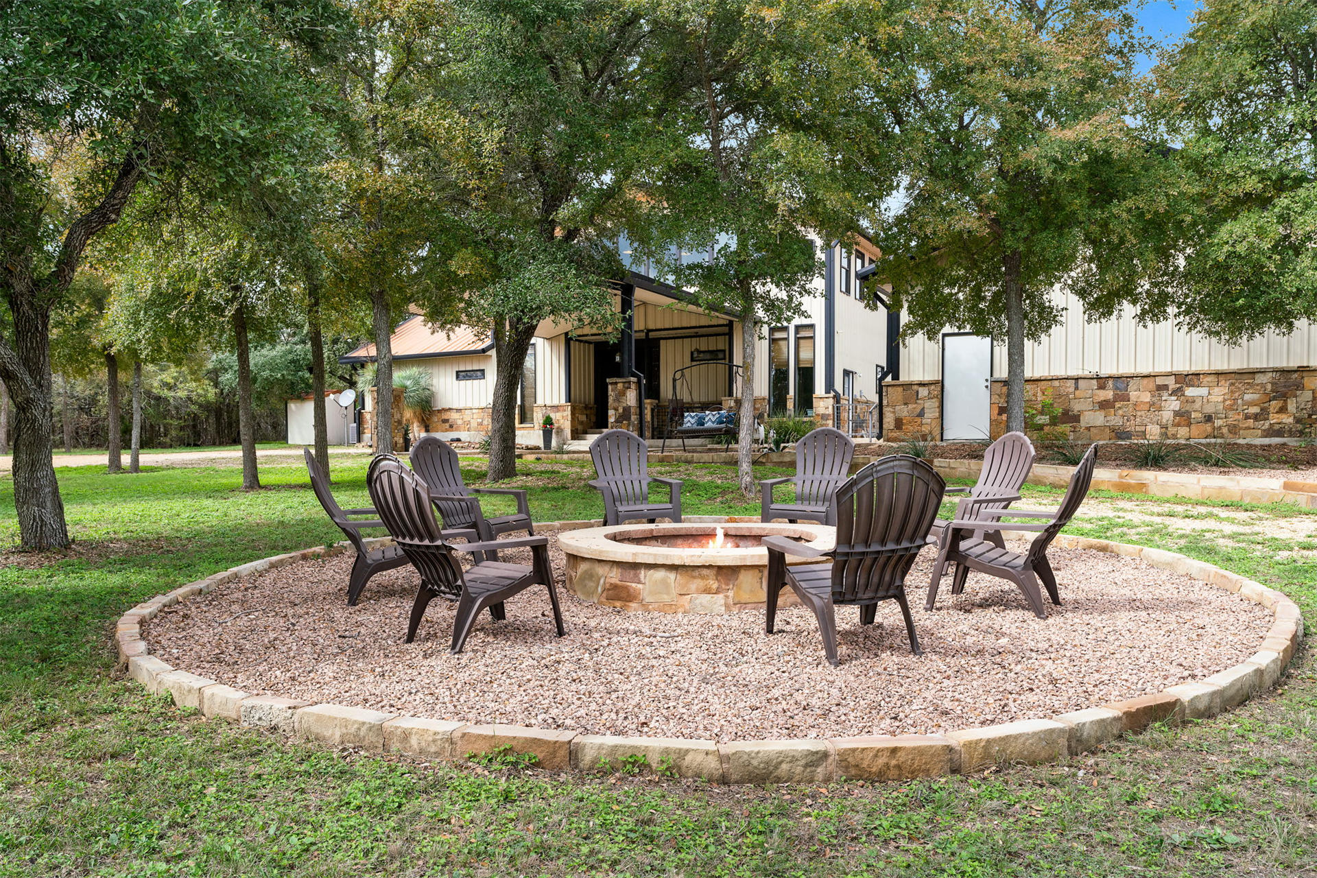 4 Bedroom Single Family Home/House's Image 10