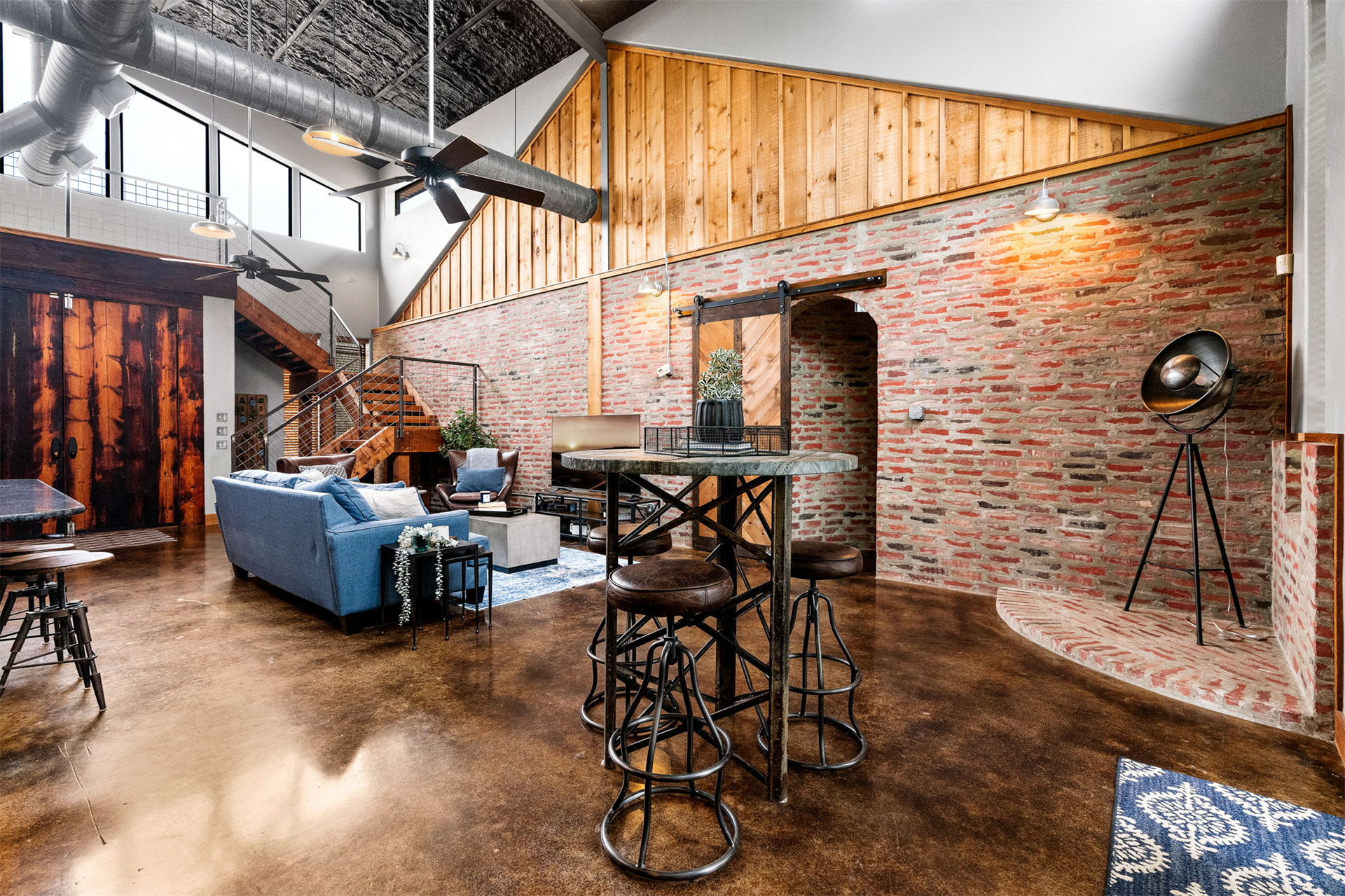4 Bedroom Single Family Home/House's Image 28