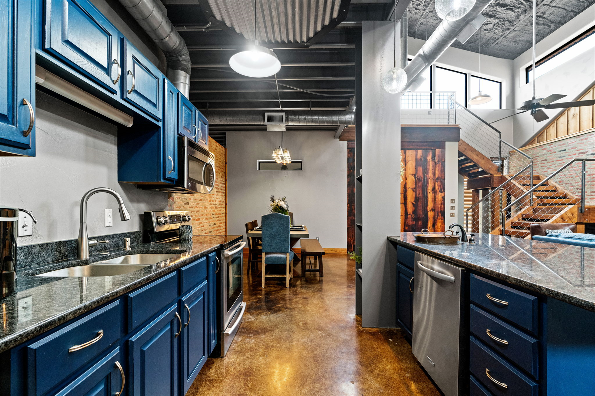 4 Bedroom Single Family Home/House's Image 25