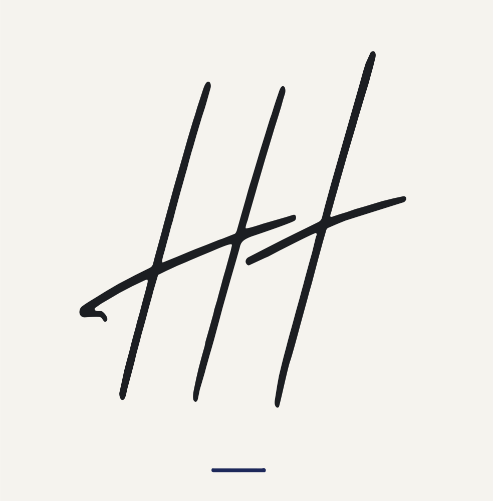Hollie Himmelman logo